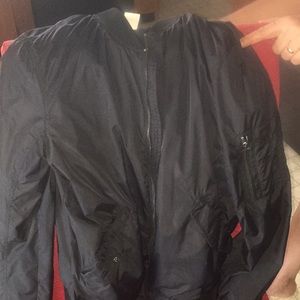 Black bomber jacket men’s xs